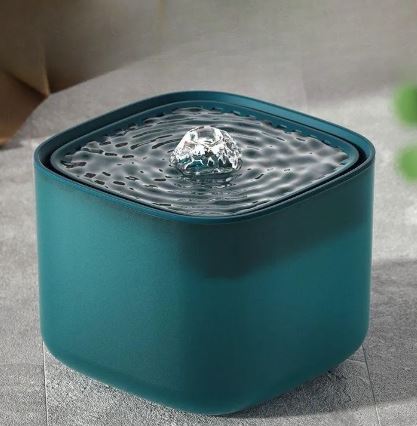 Cat Water Fountain — Fresh Flowing Water, All Day